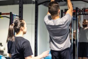 Read more about the article Why Hiring a Personal Trainer in Clapham Could Be the Best Decision You Make for Your Health