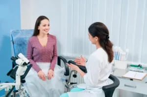 Read more about the article Top 7 Signs You Should See a Gynecologist Immediately